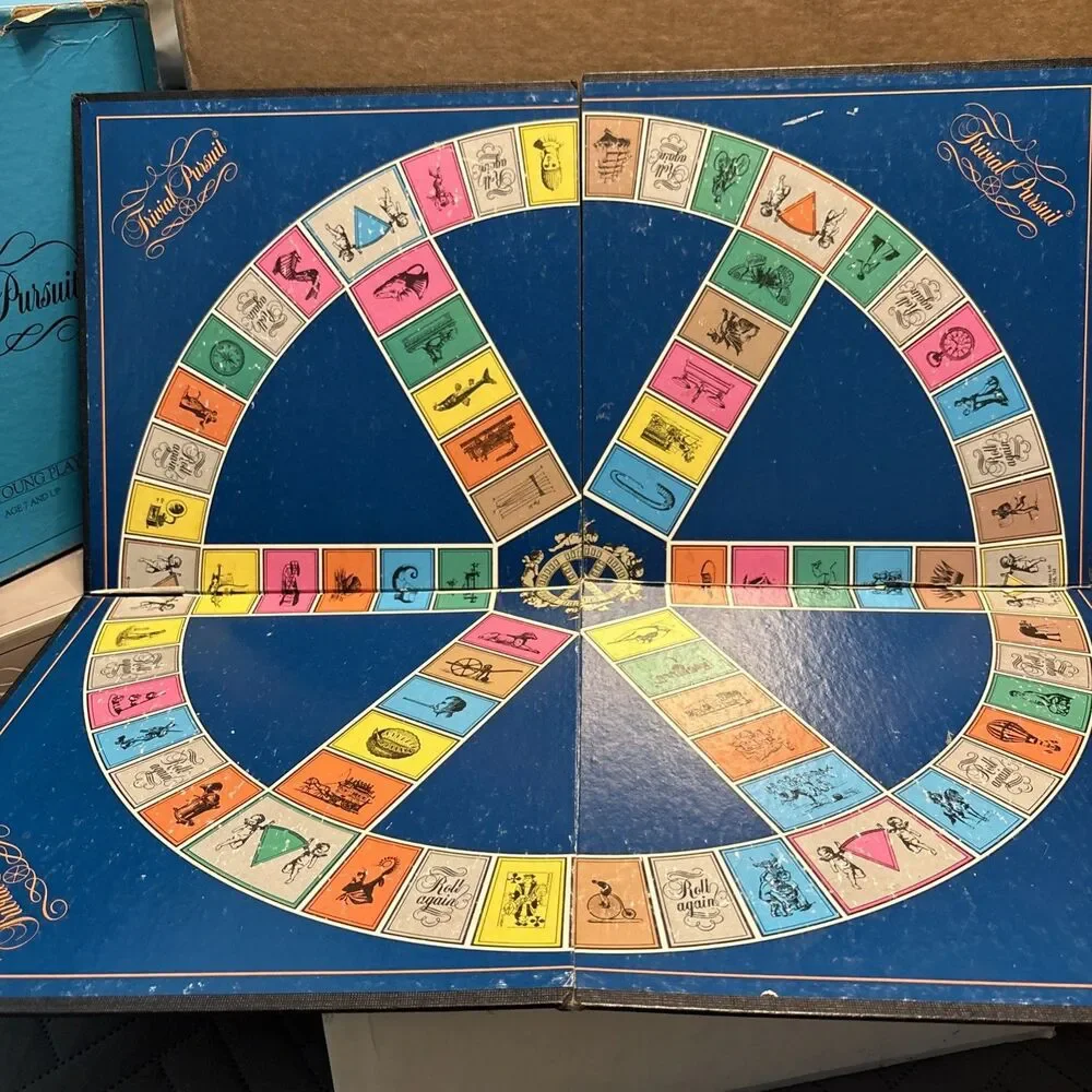 Trivial Pursuit Master Game Young Players Edition 1984 Vintage